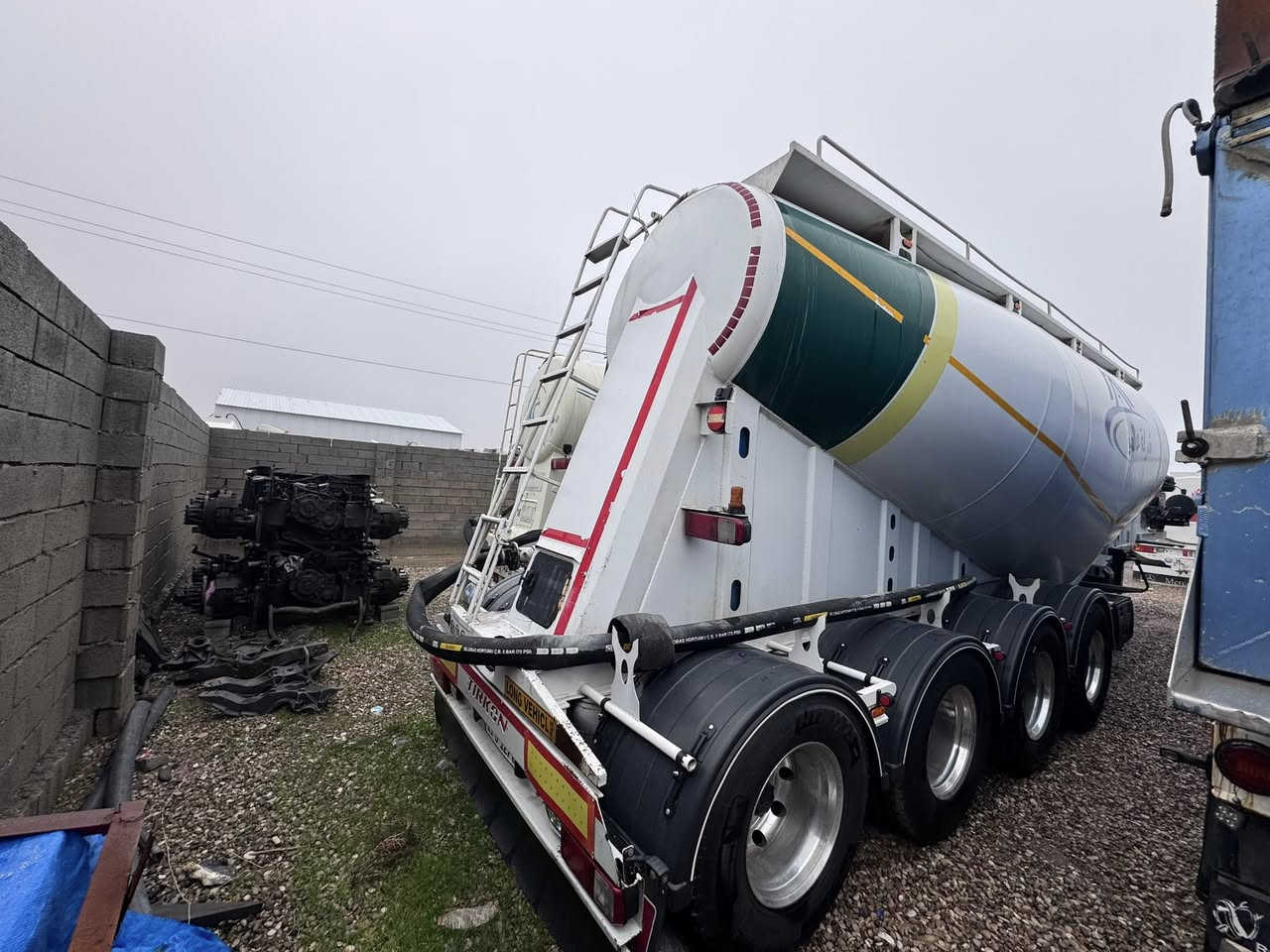 للبيع بطل سايلو 4 دنگير تركي

موديل // 2023

تخم تاير جديد // تخم ويل كروم

فصل وربط مرور سليمانيه 

سعر // 275$

موجود في كركوك في معرض ابو يوسف و توانا حاجي عدنان 
عنوان كركوك شارع مطار مقابل جسر حزيران 

للاستفسار 

***********
