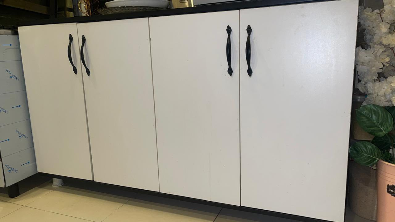 كاونتر مستعمل نظيف للبيع ٣ قطع
السعر ٣٠٠ الف


**إذا كنت صاحب هذا الإعلان وتريد حذفه لأي سبب، رجاءا أرسل رسالة إلى الدعم الفني**