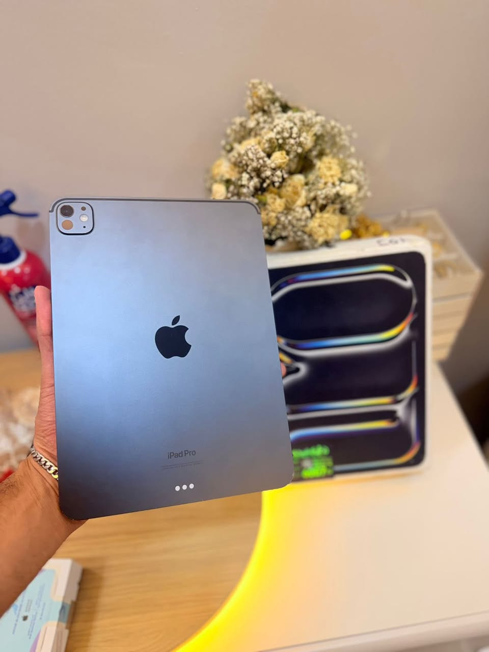 ايباد برو M4 2024 ذاكره 256 جهاز مكفول ونضافه 90‎%‎  وملحقات باكيت وشاحنه كامل ملحقات وبطاريه 89
سعره 885 قفل 
بغداد خطيب شعله 
***********
