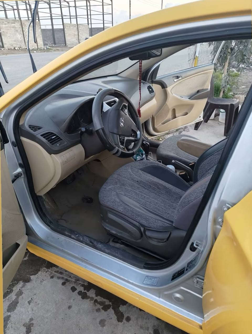 اكسنت 2014 خليجي رقم بغداد بدون ضرر بدون معجون بدون تبديل هيئه 0 غرامات 0 سنويه جديده فول مواصفات كهربائيات كلها شقاله تبريد ثلج تدفئه شقاله محرك شرط كير شرط السعر(80)وبيها مجال العنوان موصل الجانب الايمن
***********
