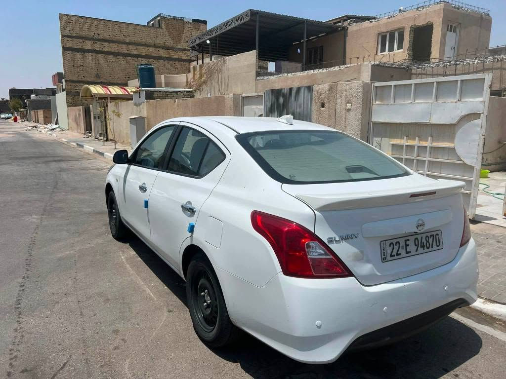 نيسان سني ٢٠٢٤ هندي بليته زركه ماشيه ٤٥ الف حقيقي بيه دعاميه فقط صبغ بدون حادث مكفوله السباره ضربه وصبغ وبارد مكانه بصره رقمها اربيل السعر ١١٧ تليفون *********** البصرة, العراق
