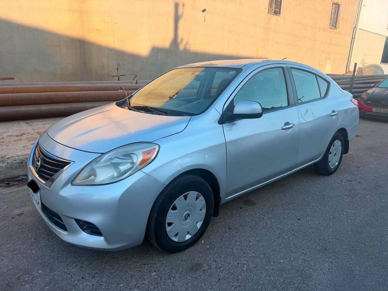 Nissan Versa 2012

مواصفات
ناو زەرد - چوار جام کارەبا -سویج کۆنتڕۆل-یەدە نیکل
گێڕو مەکینەو تەبریت و تەقەو ڕەقە بەشەرت
3 پارچەی بۆیاغە جەمپێکی  کەمی لای سەکنی هەیە
ژ.م:*********** أربيل, العراق
