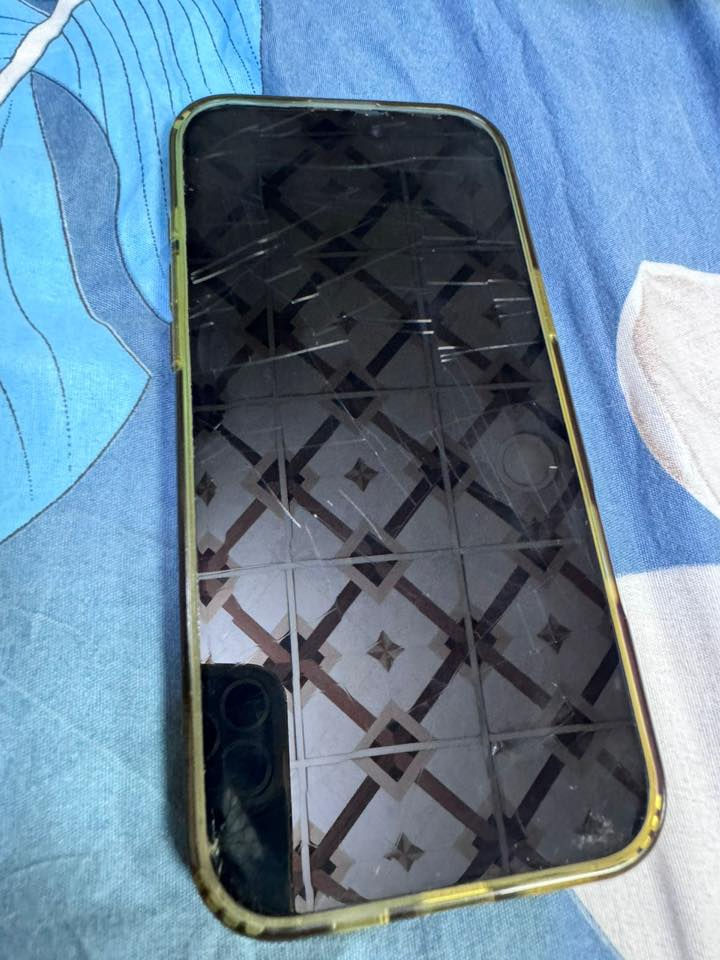 السلام عليكم للبيع ايفون ١٦ برو ماكس ماستر كوالتي ألون تيتانيوم ذاكره 256جهاز جديد نضيف بطاريته ٩٢ مامفتوح شاشه كلاس نفطرت وجهاز شغال مابي اي شي السعر مليون ونص الواتساب 
***********
