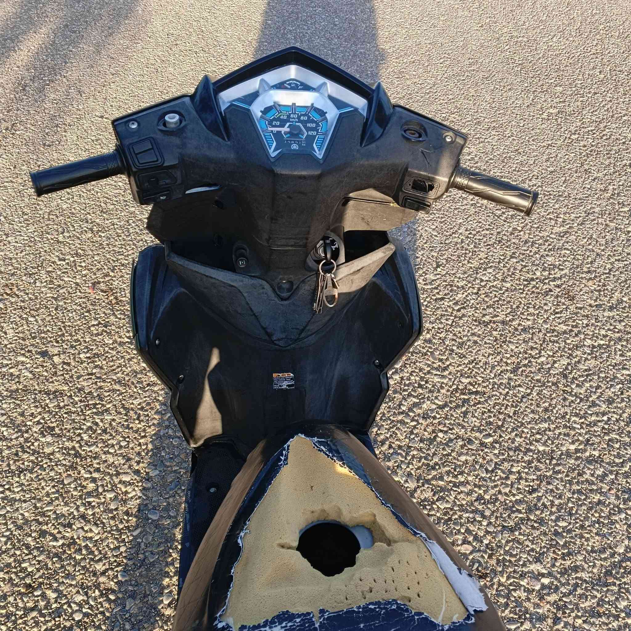 دراجه ماكس zR للبيع
محرك ياباني 125c
نضافه فول سرعه 120 
ضرر بس كفرات تعبانه مال صدر


**إذا كنت صاحب هذا الإعلان وتريد حذفه لأي سبب، رجاءا أرسل رسالة إلى الدعم الفني**
