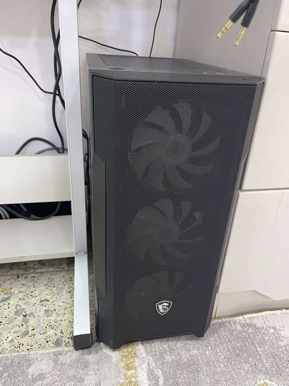 السلام عليكم 
عندي هاي التجميعةpc هاي مواصفاتها وياها هارد اضافي وان تيرة 
للبيع مع كيت هديه للشراي وميز والشاشة بيها خط خفيف جداً 
للشراي التواصل ع الخاص


**إذا كنت صاحب هذا الإعلان وتريد حذفه لأي سبب، رجاءا أرسل رسالة إلى الدعم الفني**