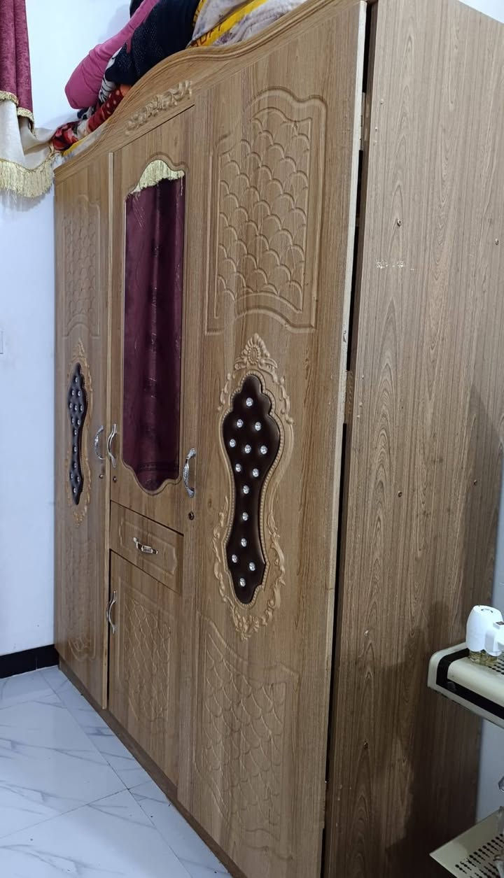 كنتور تركي عرض ١٥٠ وارتفاع مترين نظيف كلش ( سوق الشيوخ)


**إذا كنت صاحب هذا الإعلان وتريد حذفه لأي سبب، رجاءا أرسل رسالة إلى الدعم الفني**
