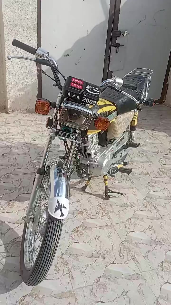 السلام عليكم للبيع نامه امتياز موديل 2025 اوراق سكنر  السعر 700 بيها مجال قليل مكانها كربلاء الحسينيه ***********
