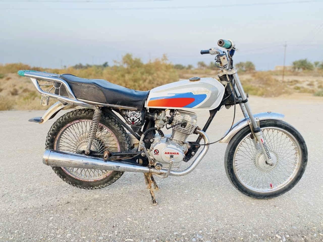 البيع دراجه إرشاء موديل 20كلك سعرها 375وبيها مجال  الفهود. تقاطع سيد يوشع     ***********
