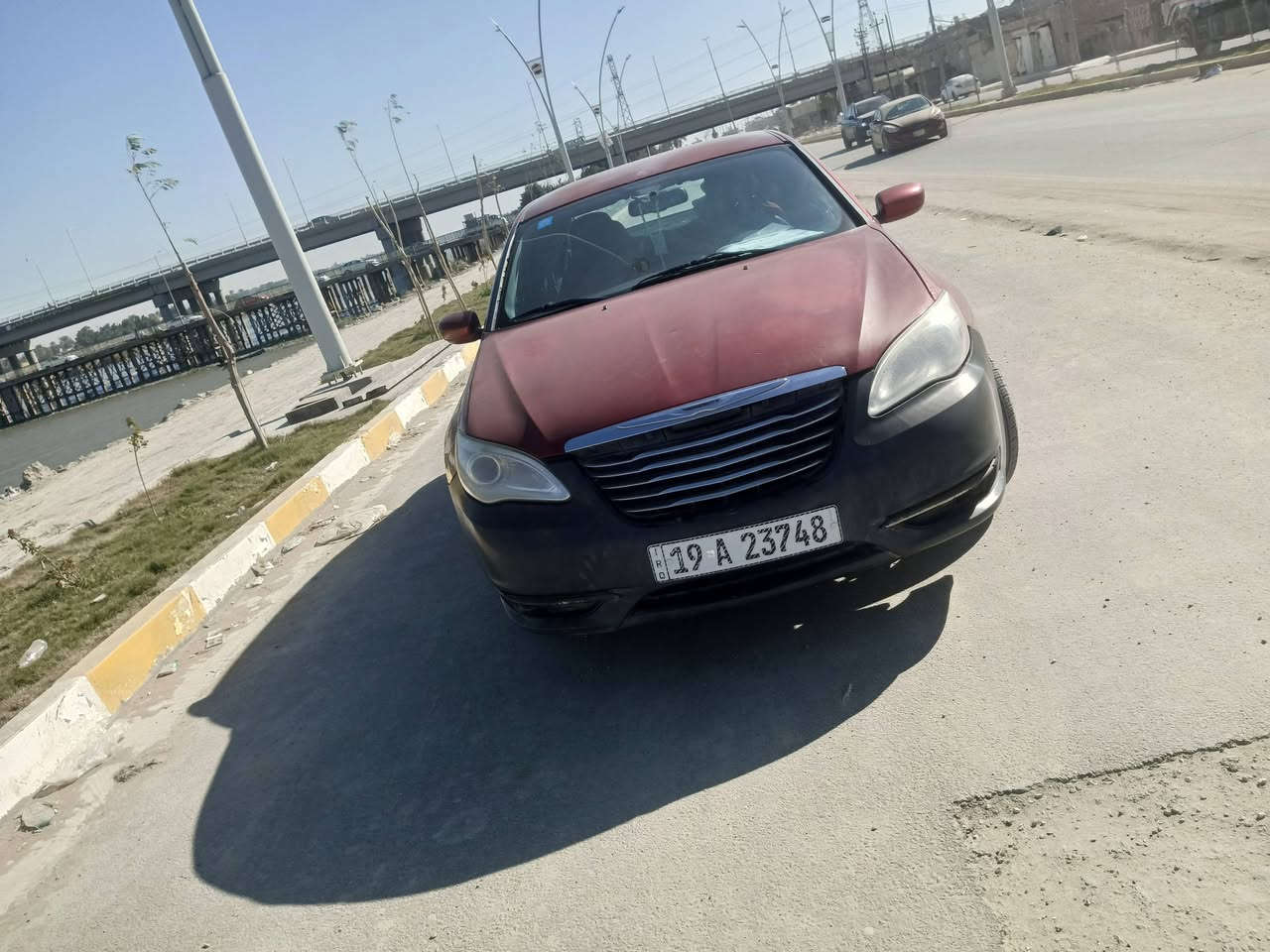 سيارة سي ٢٠٠ موديل ٢٠١٣ للبيع وارد امريكي اللون احمر ضربه دعامية ومقدمة بنيد ومدكر بيها صبغ ثلاثة قطع تخم تاير كهربائيات تبريد حدادية جاهزة .
البنيد والقماره بيها جراد رقم السيارة كربلاء الرقم الدولي الجديد .
مكان السيارة بالناصرية السنوية بأسمي للاستفسار *********** واتساب .
