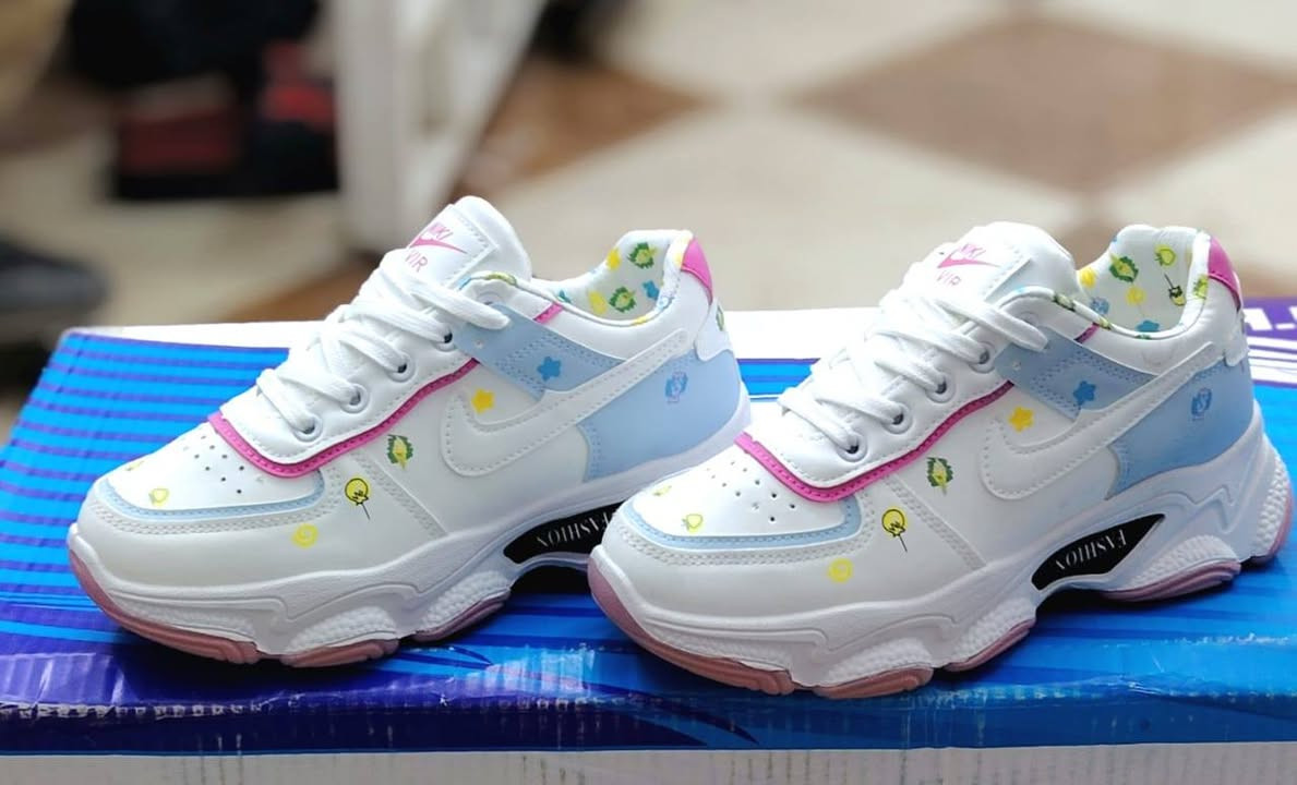 كوتش حريمي 🫡و شبابي 
حقن مستورد فرش طبي👍
مقاسات من 37ليه 41
 الكرتون 5جوز 
01226454053    
01157084813
متاح شحن اي مكان في مصر 🚛 
جروب الوتساب ليصلك كل جديد في 
https://chat.whatsapp.com/KUeQExajLH8Lw7j2qT3ib7
حررررررررق 🔥📢 حررررررررق 📢🔥


**إذا كنت صاحب هذا الإعلان وتريد حذفه لأي سبب، رجاءا أرسل رسالة إلى الدعم الفني**