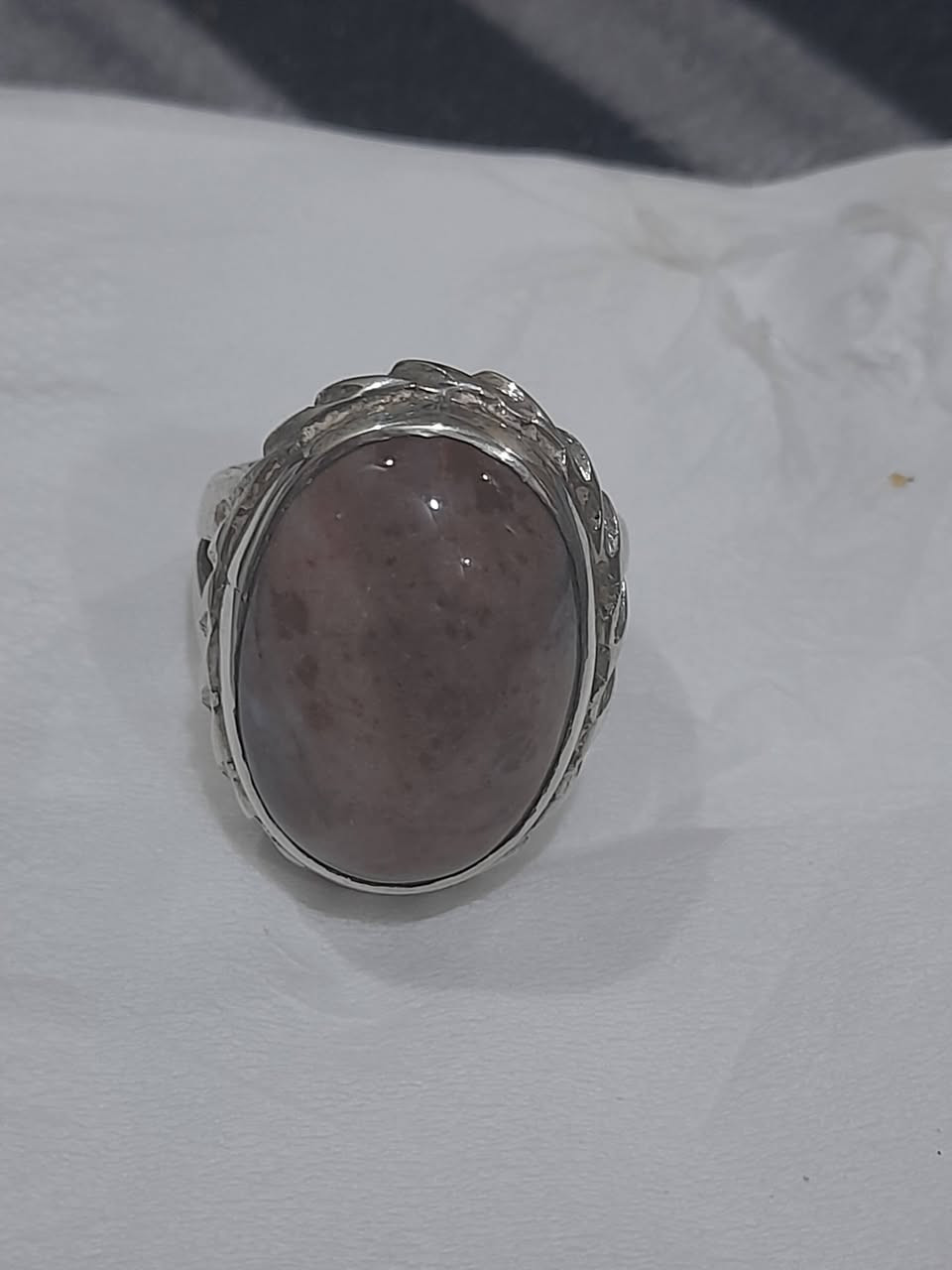 محبس قنداش الحجره ملاكط الصياغه فضه ثقيله القياس و٢١ المحبس ماملبوس هسه جبتا من الصايغ سعره قفل 50 الف الكل تعرف الفضه صاعده


**إذا كنت صاحب هذا الإعلان وتريد حذفه لأي سبب، رجاءا أرسل رسالة إلى الدعم الفني**