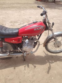 درجه كلك نضيفه مكينه ما مفتوحه  سعر 350 وبيه مجال رقمي 07815239574