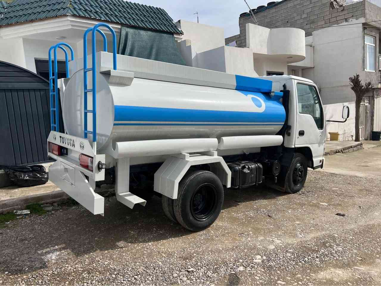 ئاسوزو ٢٠٠٨ بوفروشتن تەنکی گەلبەنایزە لوکە ئاوی تینەکراوە سەیارە جایزە بەشەرت تەحویل و خرامە زم ***********
*********** السليمانية, العراق
