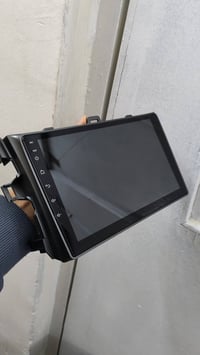 شاشه سياره طلعت بالامزون قياس 24 غير مفحوصه يعني تاخذها فحم 50 الف مع ...