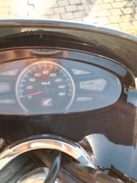 بي سي اكس للبيع دراجه نضيفه شوفت عينة مكينه 150 ستان كهربائي جيل الأول...