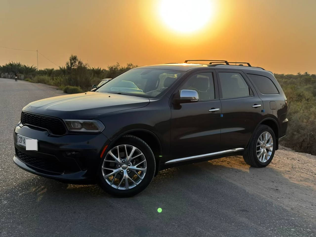 السلام عليكم
دورنكو 2014 معلايه 2022 
فئة السيارة : سيتادل CITADEL اعلى فئة فول 
السعر :175$ ورقه قفل قفل
مواصفات
المكينة V6  3.6 ناعمه كلش وكل تبديل الدهن مالتها بامريكا بالوكاله مال دوج مذكور بتقرير الكارفاكس
المواصفات:
1-تحكم ستيرن 
2- مثبت سرعه 
3- لايت عدسات  LED
4-تدفئة ستيرن  وتدفئة وتبريد كراسي اماميه 
5- راكب 7 كراسي VIP
6-فتحة سقف 
7- كشنات خزن ميموري
8- ترحيب كرسي وستيرن 
9-تبريد 3 قطع 
10-كشنات كهرباء
11-نظام بريك ABS
رقم ذي قار انكليزي
ماكو اي كلوب بالدشبول 
حداديه جديده تخم تاير جديد حادثها موضح بالصور حادث خفيف 
بيها ضربه خفيفه بالعراق بارد وصبغ موضح بالصور وشخط خفيف بالباب 
كشرها نظيف جدا 
صور السونار موجوده 
ماشيه 168 الف ميل حقيقي
 ماشيه هنا بالعراق 10 الاف ميل فقط
السعر : 175$ ورقه قفل قفل
مكان السيارة الناصريه قضاء سوق الشيوخ
السنويه باسمي تحويل ثاني يوم 
الهاتف : ***********
