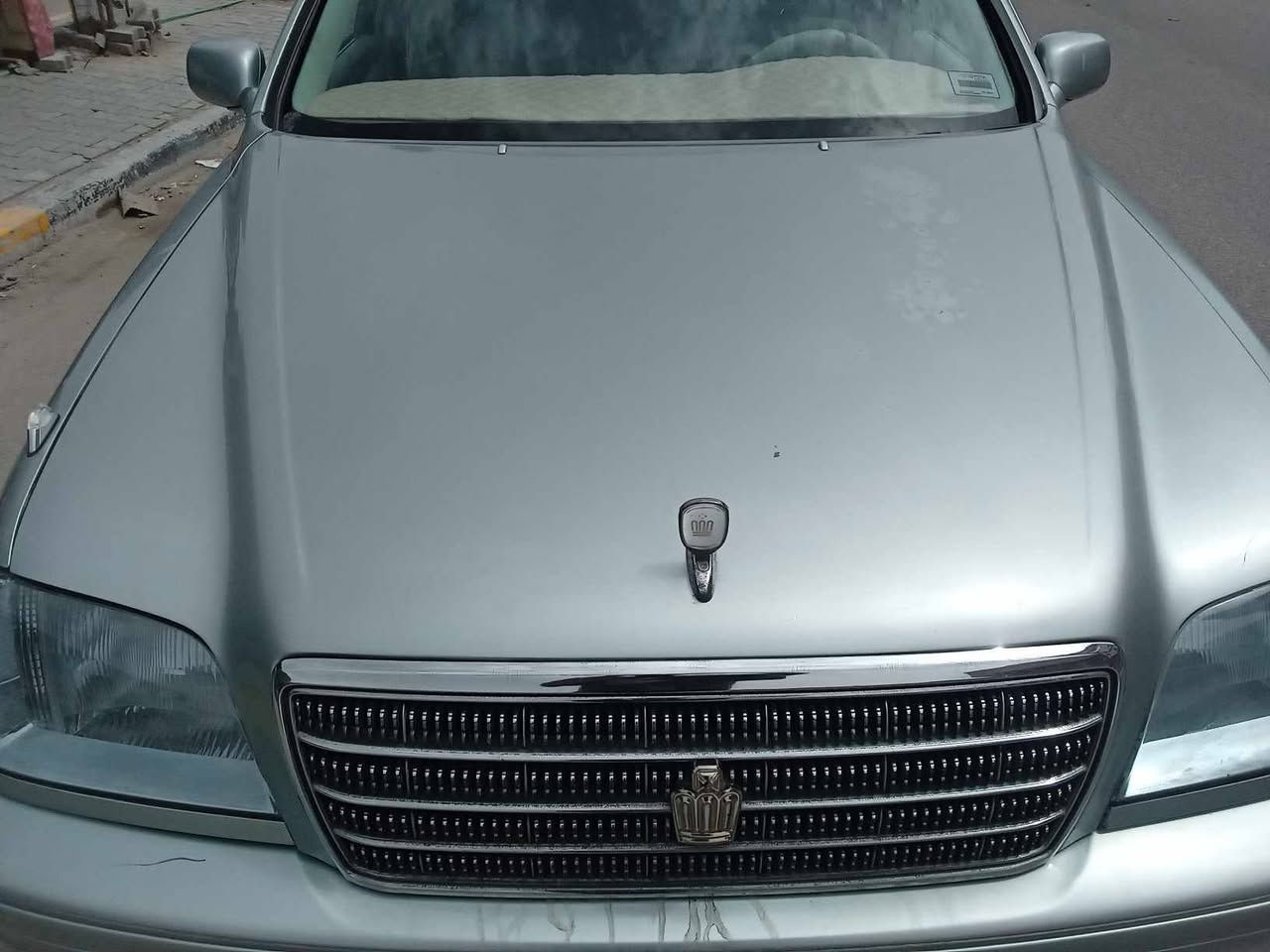 السلام عليكم 

جنون ٢٠٠٣ كرستال اصل كصه جنطه محرك D4 سياره جاهزه بيها ارقام وسنويه الحديث انكليزي شمالي مطابق على رقم شاصيها وللعلم حالياً انفتح تسجيل الادوات والسعر 33 وبيها مجال قلبل السياره بيع او مراوس عنوان بصرة ***********
