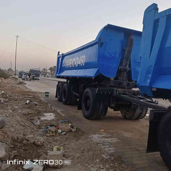 افيكو 2007 
للبيع قاطره ومقطوره 
تخم تاير راس وعربانه 
لا تبخير ولا تنقيص 
للاستفسار ‏‪***********‬‏
خاص مغلق
