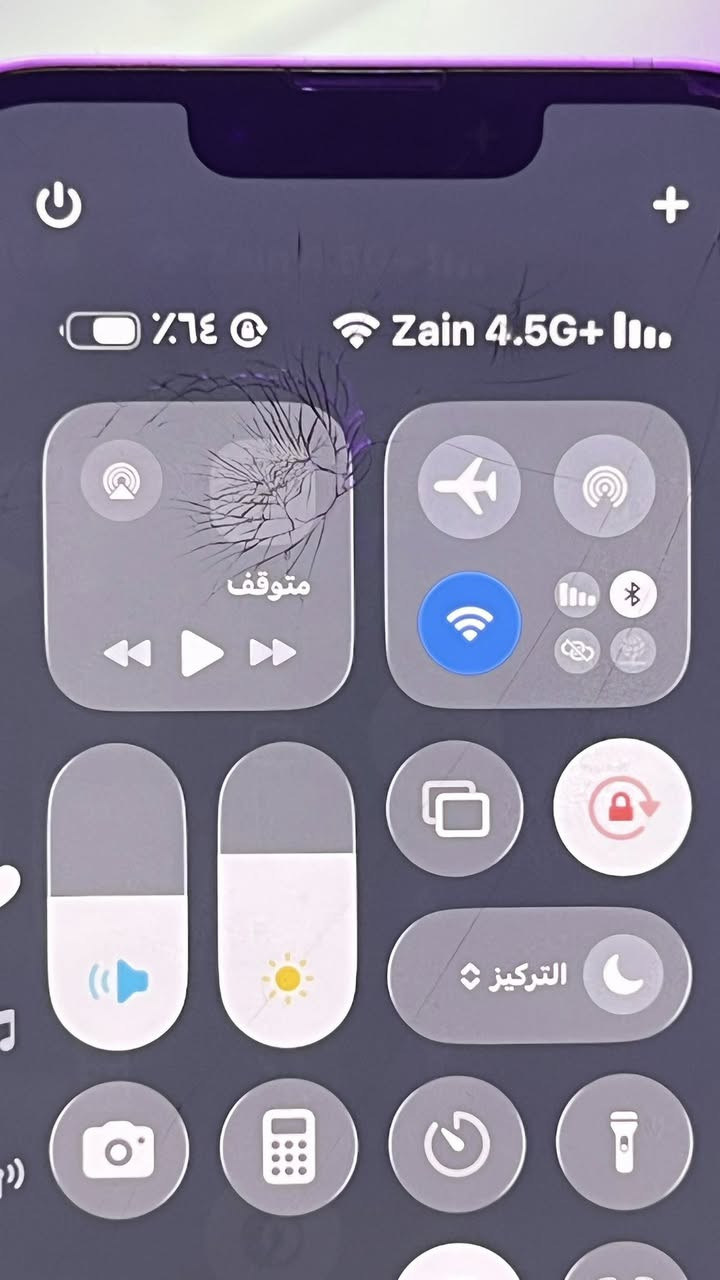للبيع 14عادي ذاكره ١٢٨ بطاريه ٨٢ جهاز بعده وتر بس بي افطور خفيفه سعر ٤٠٠ او بي مجال ***********
