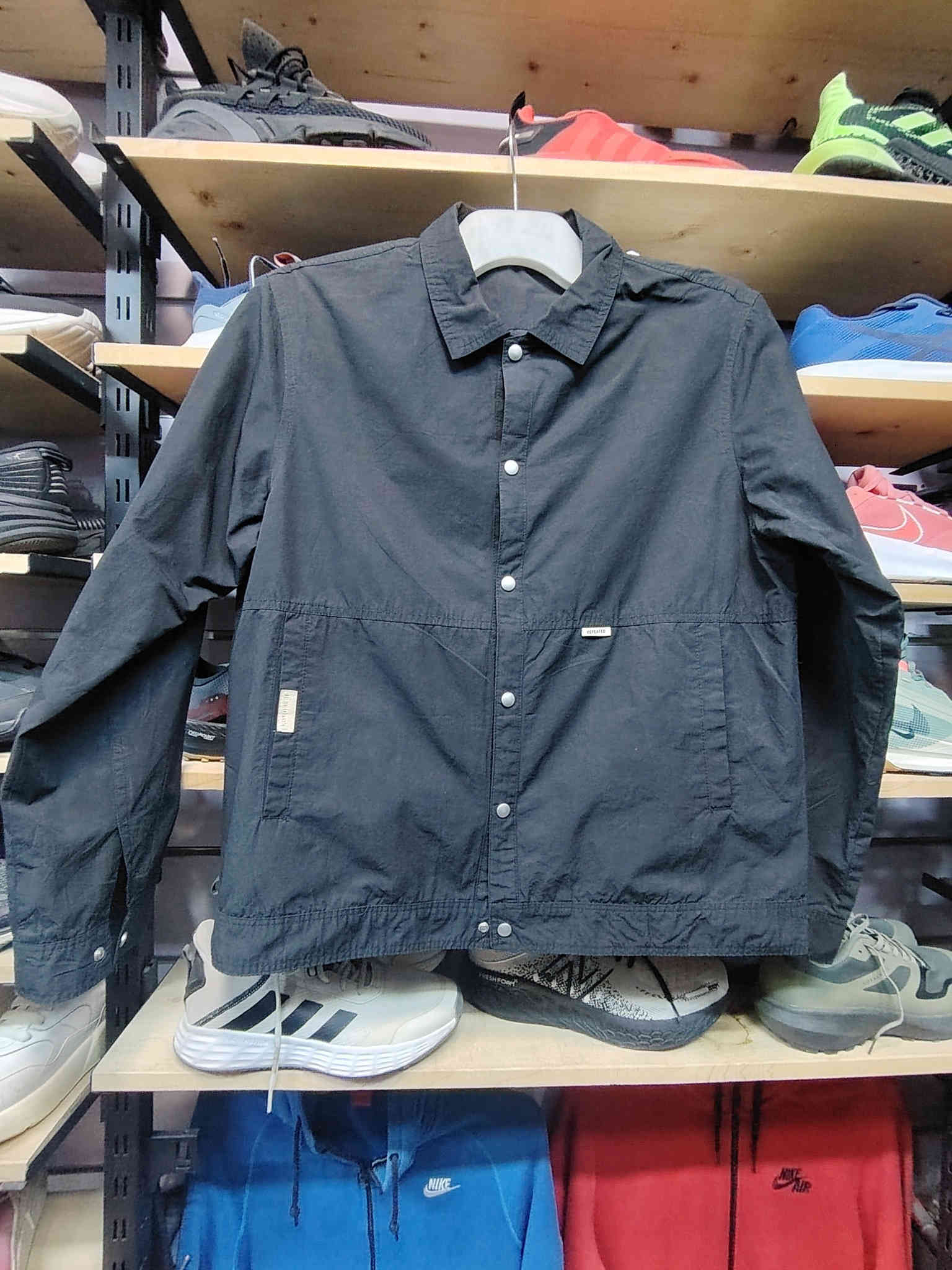 تصفيه الاسبوع

القطع النظافه الفول والاسعار المناسبه

القياس مديم

السعر 15 الف

للتواصل ***********

الباب الشرقى شارع البانكيه

يوجد توصيل خمسة الاف لجميع مناطق العراق
