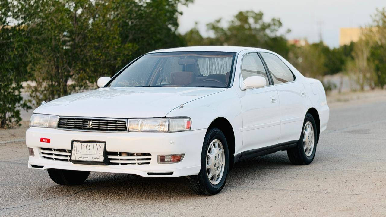 السلام عليكم كرستا موديل 93رقم بصره بسمي مكفوله من الضربه مصبوغه عام جماليه مكينه وكير جدد حداده جديده تخم تاير جديد باتري جديد سياره كارتون العنوان بصره خور الزبير السعر 72للاستفسار***********
