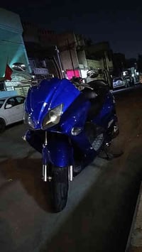 فورزا 0.6 الدراجة استخدام شخصي نضيفة جدأ محرك نضيف وناعم كهرباء شغالة ...