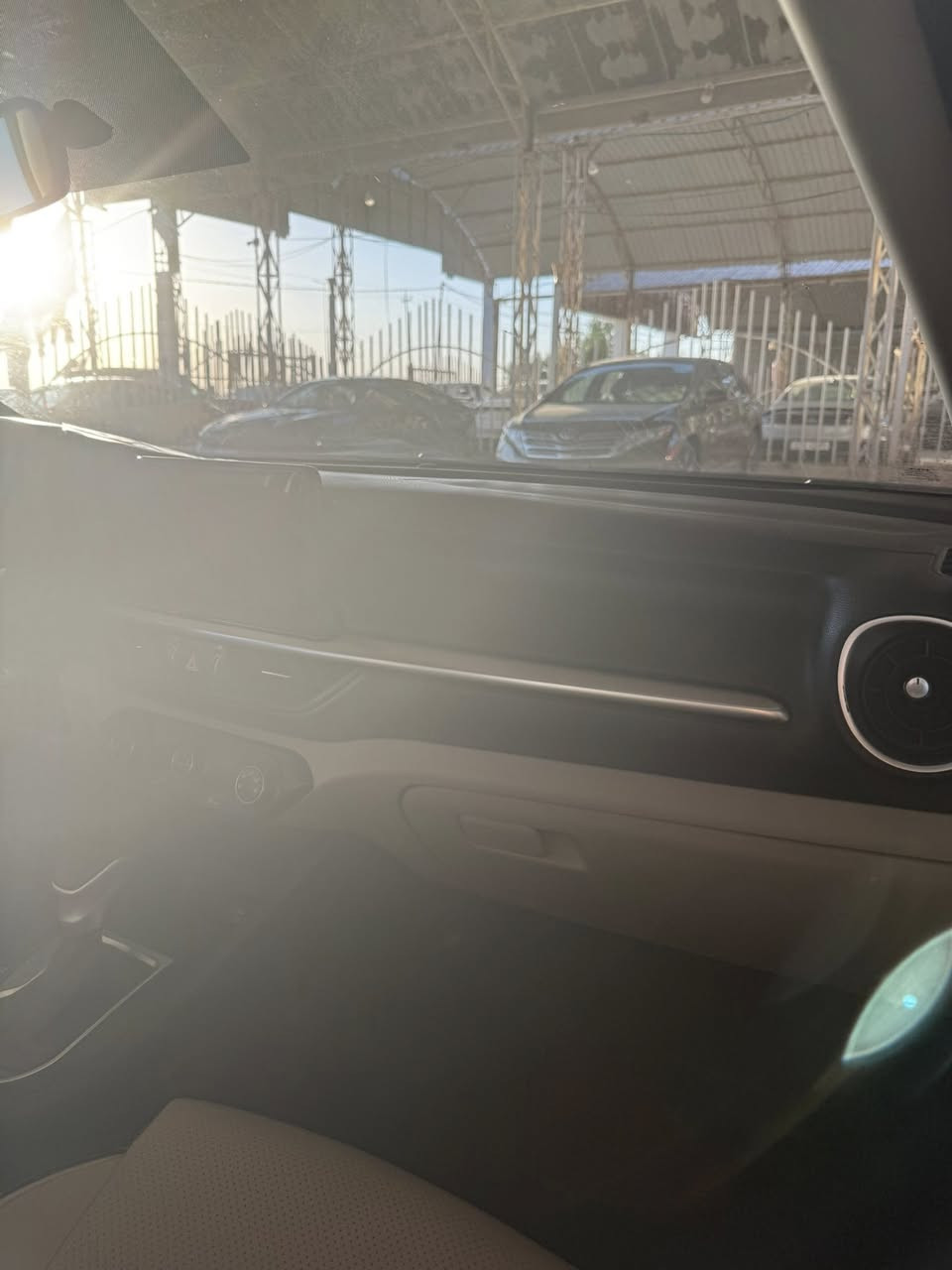 كيا سيراتو مديل 22كفاله عامه فول موصفات عده البصمه رقم بغداد مكانه معارض الرميثه مكينه 1600 ماشيه 80  بيهة سونار سعر تصل ***********
