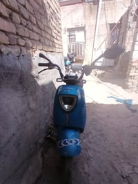 ، دراجه شحن للبيع نقص بطاريات ،السعر 300 وبيها مجال  07704519532