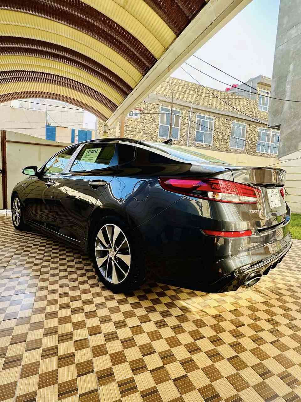 السلام عليكم
كيا اوبتما 2019 S فول عدا البانوراما
بصمه/ويل كب كروم/رادارجانبي فول للاخير
حادث امريكا فقط بنيد بدون دواخل 
وصور الحادث بالمنشور 
السعر 126 وبيه مجال
رقم بغداد بأسمي
ماشيه 64 
مكينه وكير كفاله من الفتح
مكان السياره بابل/البكرلي
***********
