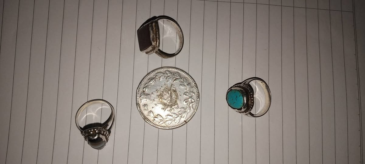 محابس وعملة فضة اصليات  للبيع سعرك خاص او ع واتساب  ***********
