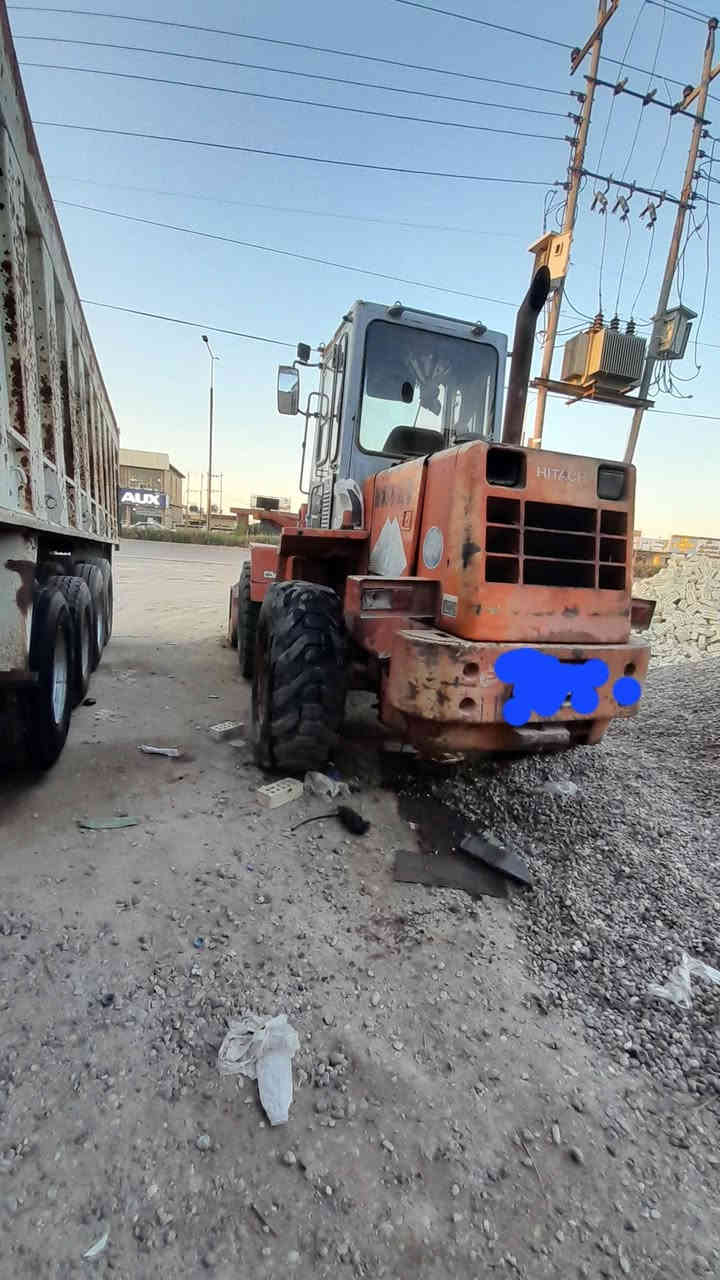 السلام عليكم 
شفل للبيع نوع هيتاشي 
التفاصيل على رقم الموبايل ***********او ***********
