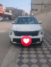 سورنتو ٢٠٢٥ • ٦سلندر ٧راكب • فول مواصفات