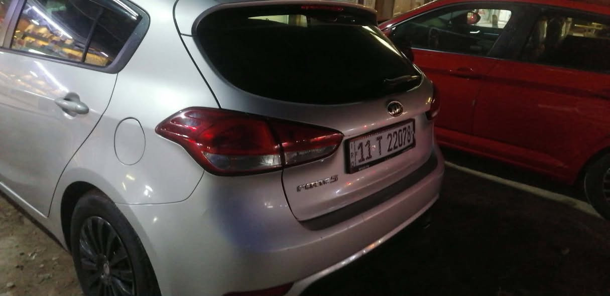 السلام عليكم اخوان فورتي 2017 وارد امريكي كلين بدون حادث نص مواصفات رقم بغداد الانكليزي السعر 105 وبيهه مجال رقمي ***********عنواني بغداد كويريش وره علوه الرشيد
