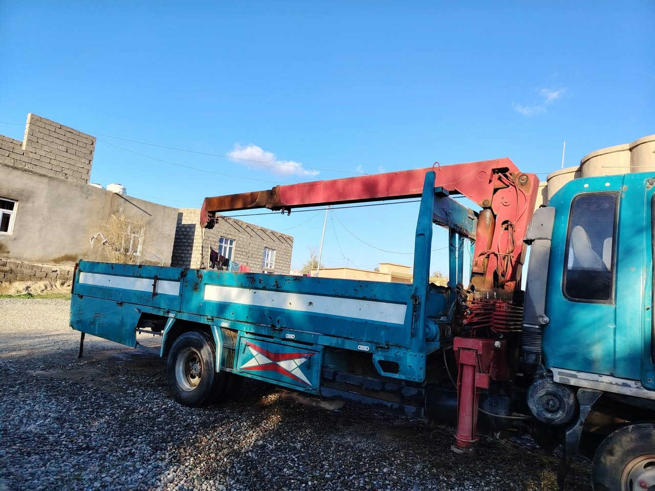 هينو طيره موديل92 رقم 📱 نينوى مشروع وطني محرك لا صرف ولا بخار اكسل كير شرط رمبه الجهاز يونك 3600 سنويه لل2026 / شهر ال 11 طلعتين واني مفصله متر وربع اظافي للابيار غير موجود عل فيس بسعر مناسب 145الاتصال *********** مو شراي لا تهلكني مكاني كركوك الحويجه
