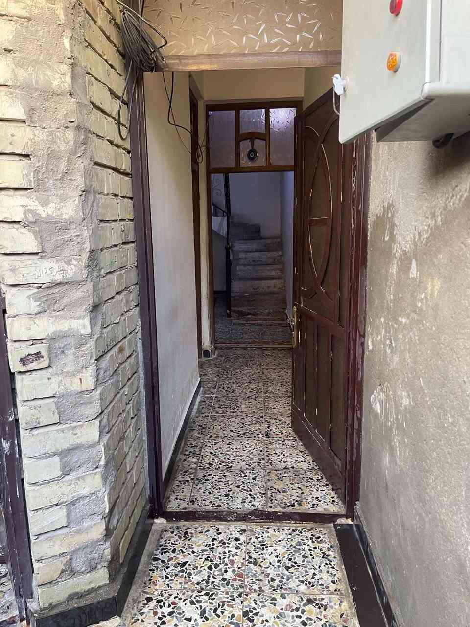 دار للبيع طابقين 50 متر بل وكاله
 واقع 60 متر طابو زراعي سند 25
قرب سيد هاشم سعر 57 للتواصل
***********
