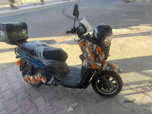 مكلفه فقط ✋
ماطور شحن للبيع استخدام شهر فقط نضيف كلش 
عالفحص سعر ((مليون وميه)) اي استفسار *********** بي واتس اب
