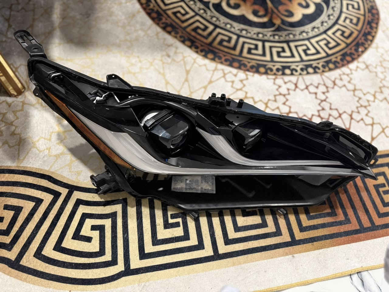 لايت فينزا للبيع مكاني بغداد الكرخ ***********
