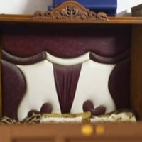 غرفة خشب • للبيع • سعر خاص