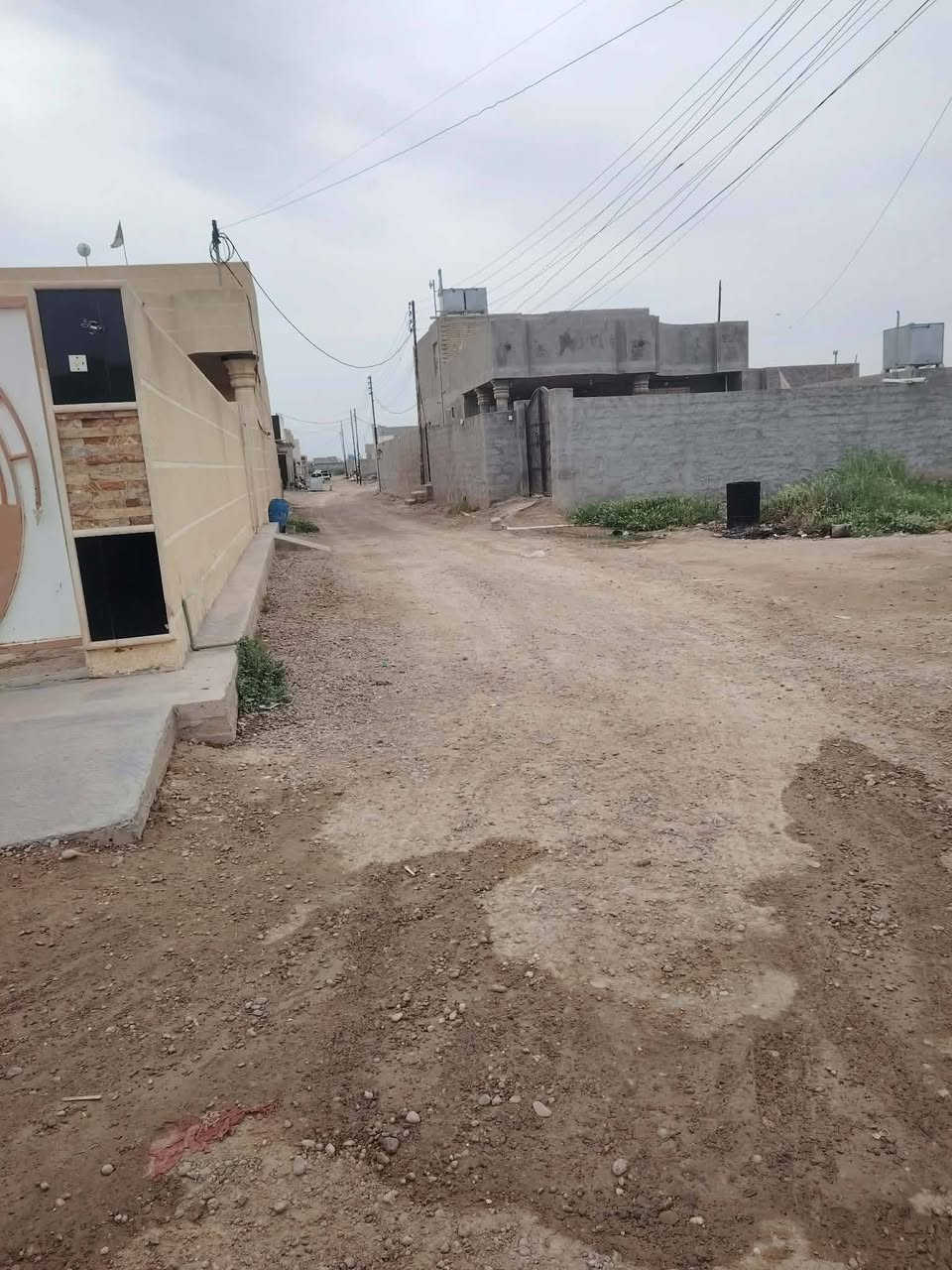 سلام عليكم
للبيع قطعه زراعي سند ٢٥ المساحه( 9*25)٢٢٥ متر
قرب منتجع نصير الزبيدي للإستفسار الاتصال ع رقم ***********

