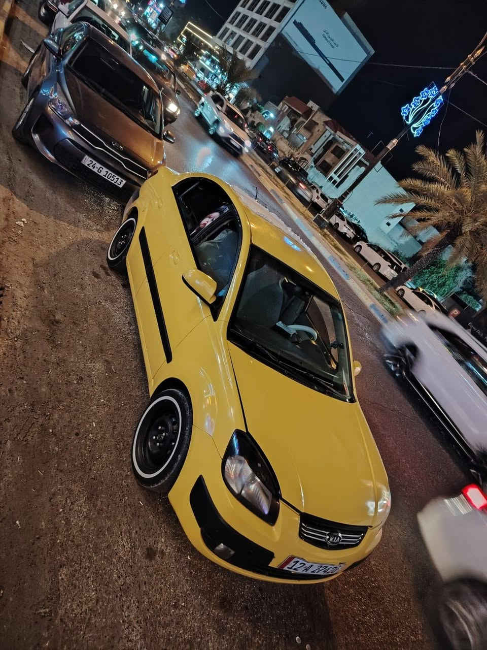 1كيا ريو موديل 2008 وارد امريكي بيها باب امبدل الخلف السايق رقم جديد هيئ غرامات صفر /*********** هاذا رقم 📱 صاحب  سياره اني مكلف بل نشر
