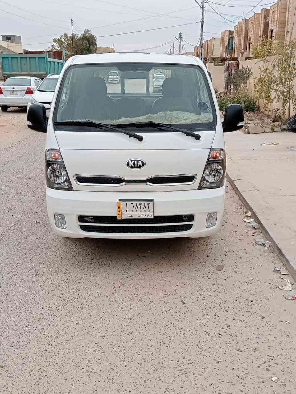 السلام عليكم للبيع كيه موديل 2020رقم صلاح الدين  محرك20700 سنويه ل٢٧تحويل ثاني يوم سياره جاهزة من كلشي ما تصرف عليهه الف غلاف جديد سياره علا وضع الشركه ماشايله حمل نهائي كير محرك. شرط تبريد تخم تاير جديد مكان السياره تكريت السعر 137$وبيهه مجالل
الاستفسار ***********
