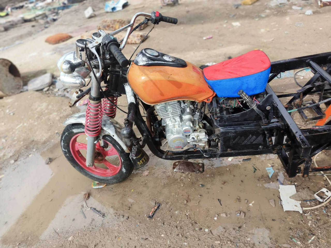 ستوته كربلاء موديل 2020 وراق بسمي وكيل الخوين مكينه جديد كهربائيات جديد تخم تاير جديد مكفولة من كلشي مكاني الزبير رقم *********** السعر واحد ونص وبيه مجال قليل
