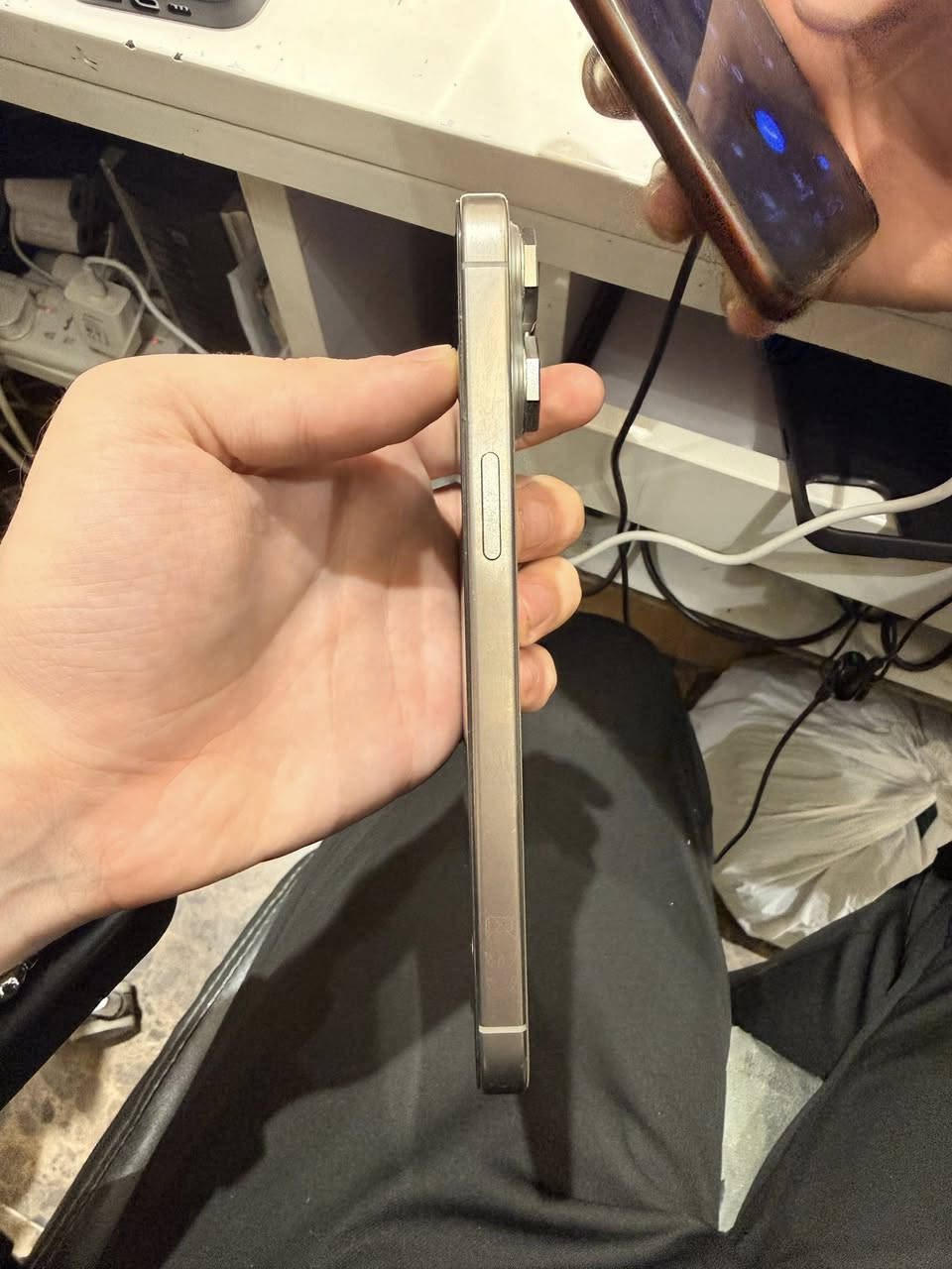 ايفون ١٥ بروماكس
دبل سيمكارت 
ذاكرة ٢٥٦
مبدل بطارية وشاشة افضل نوع بالسوگ
مبدل كامرة اصلية تفصيخ 
فيس ايدي شغال 
بي فطر فقط بالكلاس ما مبين


**إذا كنت صاحب هذا الإعلان وتريد حذفه لأي سبب، رجاءا أرسل رسالة إلى الدعم الفني**