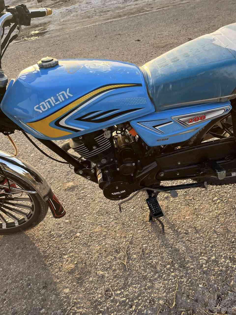 سلام عليكم دراجة 25دراجة خير من الله نشطة شلعة معدل فول السعر 850ما متواجد فيس للتواصل ***********
