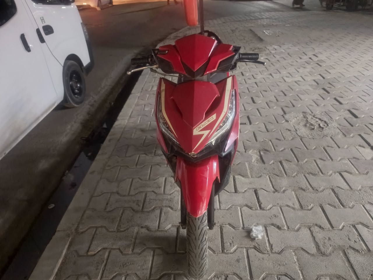 دراجه للبيع هوندا كليك موديل ٢١ السعر ٢٥٠وبيهه مجال


**إذا كنت صاحب هذا الإعلان وتريد حذفه لأي سبب، رجاءا أرسل رسالة إلى الدعم الفني**