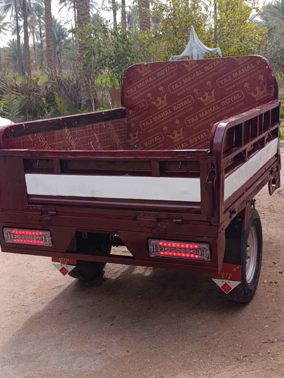 السلام عليكم ستوته موديل 13 للبيع كلك كفالة عامة سرقة وركبة وشاصي الستوته كامله على اخر حبايه تعمير جديد *جديدة*  كامله مكمله تايرات جدد واكسل جديد الستوته جاهزه ما تذب عليها ولا فلس كله شغال كهربائيات دبلات كامله السعر 900,00 وبيها مجال قليل العنوان كربلاء المقدسه للاستفسار اتصل على الرقم ***********/
 او على الواتساب او ماسنجر
