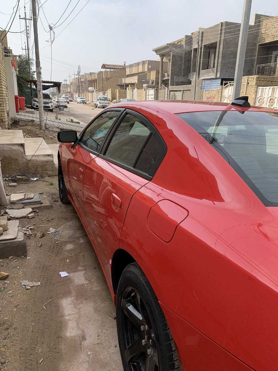 جارجر sxt 
موديل 20
ماشيه 61 باقي التفاصيل بالصور
***********
