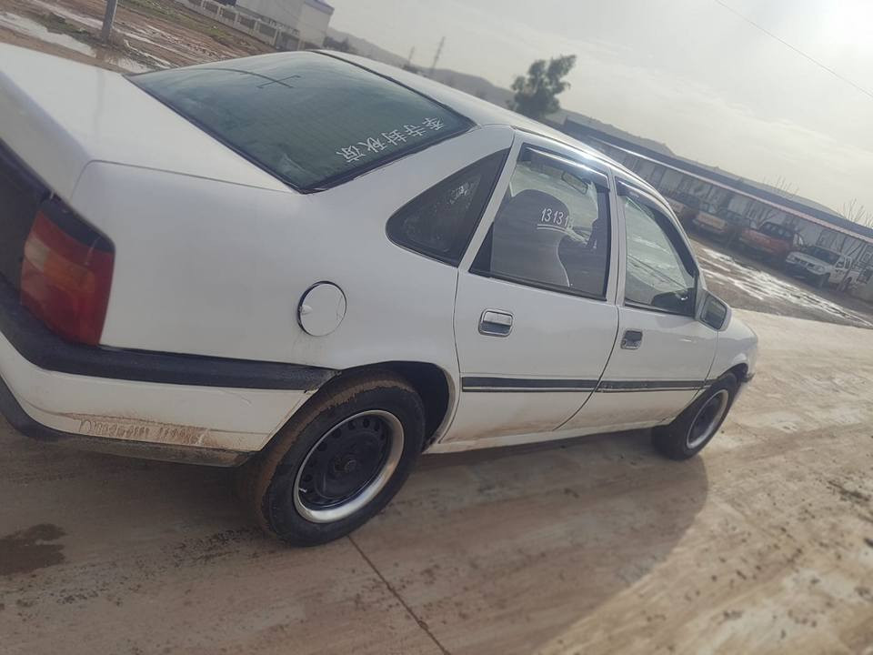 ئۆپڵ مۆدیل 1991
مەکینە بیست گێڕو مەکینە بەشەرت 
تاقم پێشی تازەیە بێ عەیب 
سەنەوی بە شەرتی ئەوەلیات 
ماڵی دۆستە 
نرخی 18 گەڵاو کەمێ مەجال 
***********.      *********** شمشمل, السليمانية
