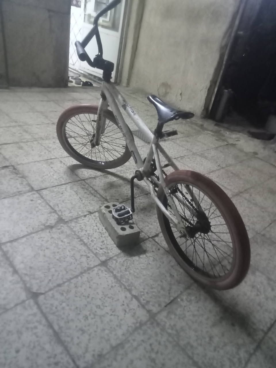 السلام عليكم باسكال البيع الواحد 25 المكان البياع الشرط الخامس الرقم الهاتف بي واتساب
***********
