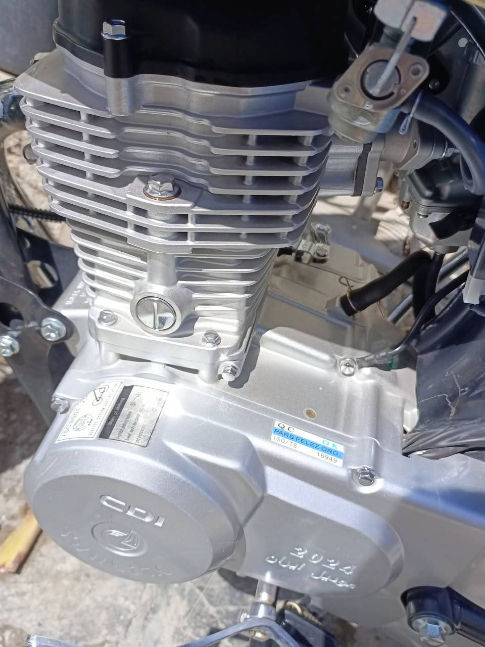 السلام عليكم دراجة تايكر سولنك ام الختم موديل 2025 اخت الزيرو كفالة عامة اي نقص مابيه جديدة بعده على وضع الشركة السعر 750 وبيه مجال قليل للشراي العنوان بغداد رقم ***********
